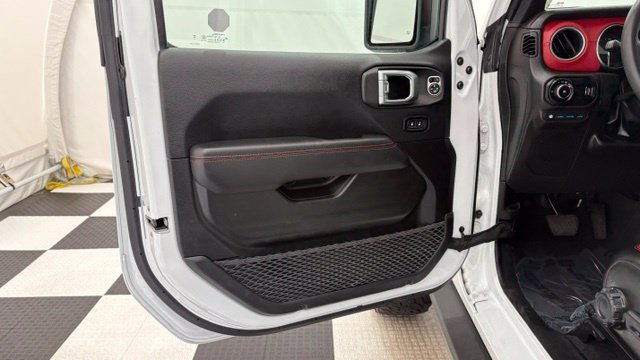 Used 2023 Jeep Wrangler Unlimited Rubicon 4xe AWD/4WD image 14