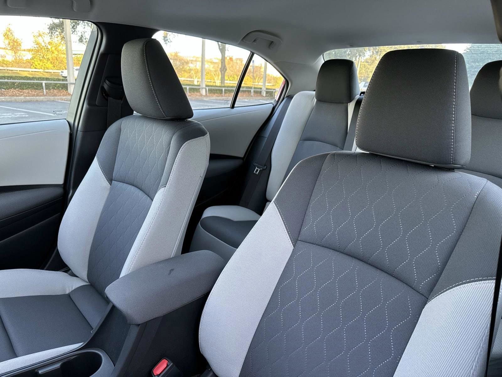 Used 2026 Toyota Corolla LE image 10