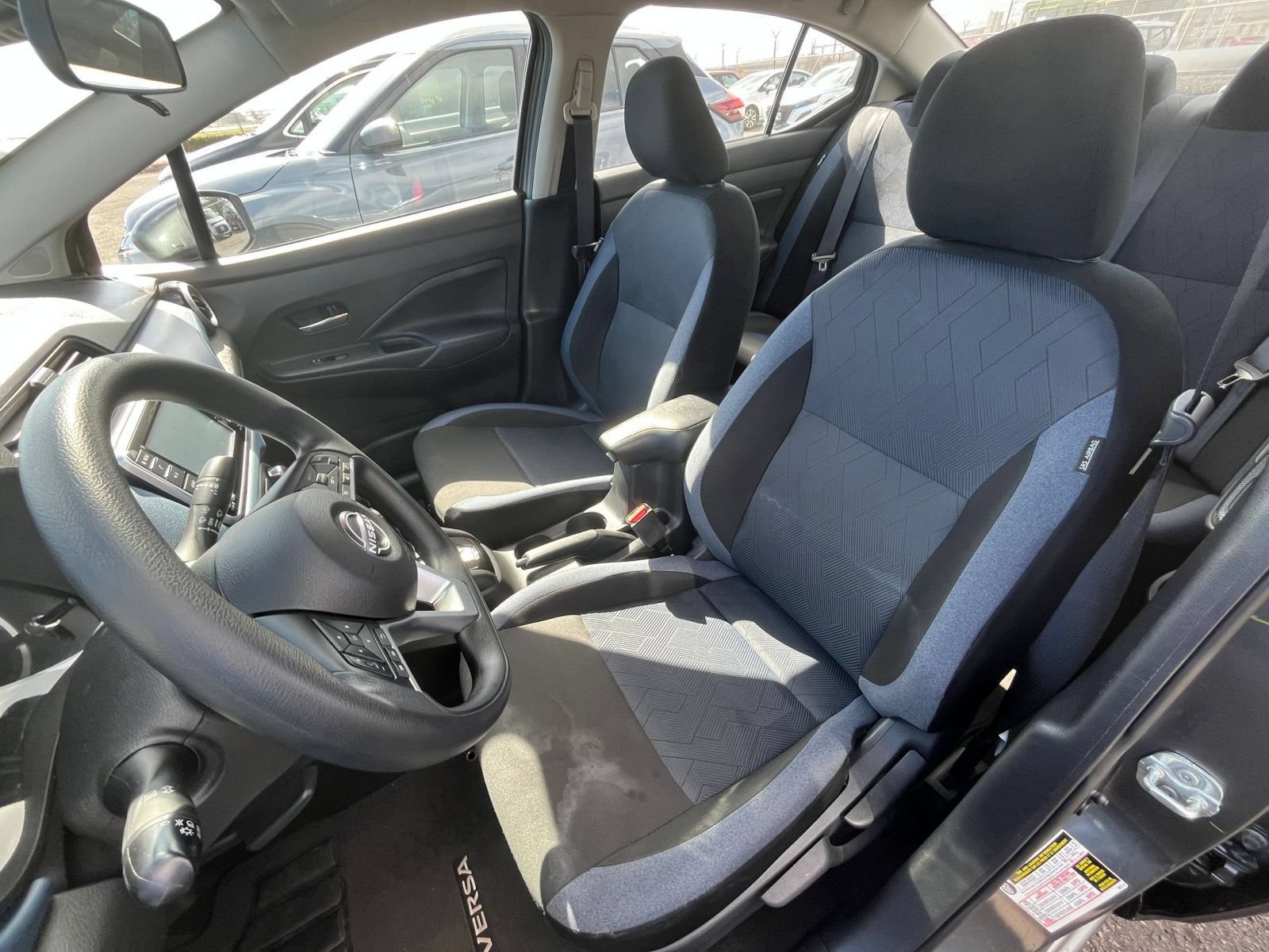 Used 2025 Nissan Versa SV FWD image 34