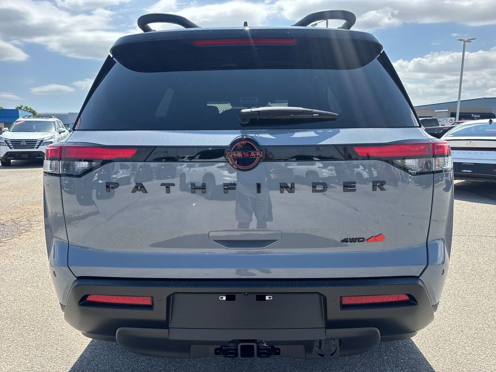 New 2026 Nissan Pathfinder Rock Creek image 5