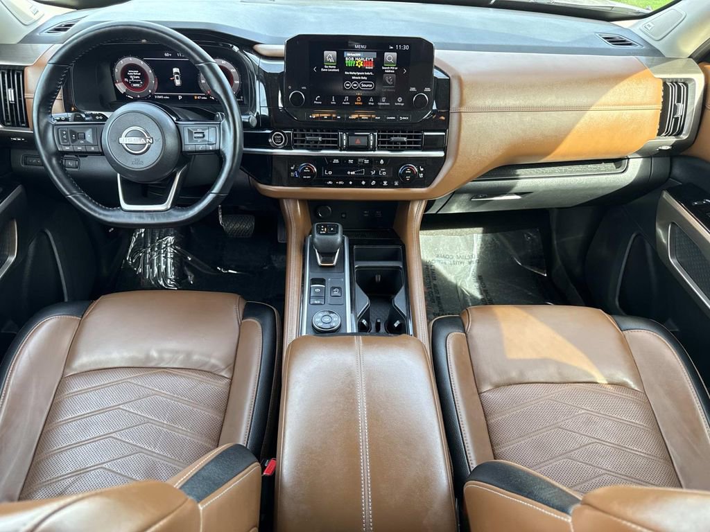Used 2023 Nissan Pathfinder Platinum w/ Cargo Package image 19