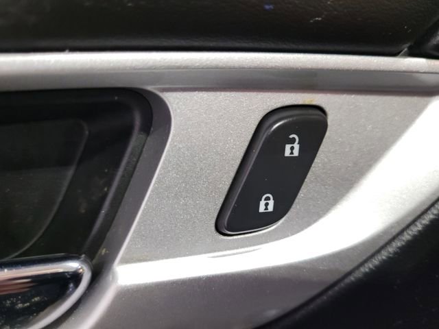 Used 2016 GMC Terrain SLE image 40