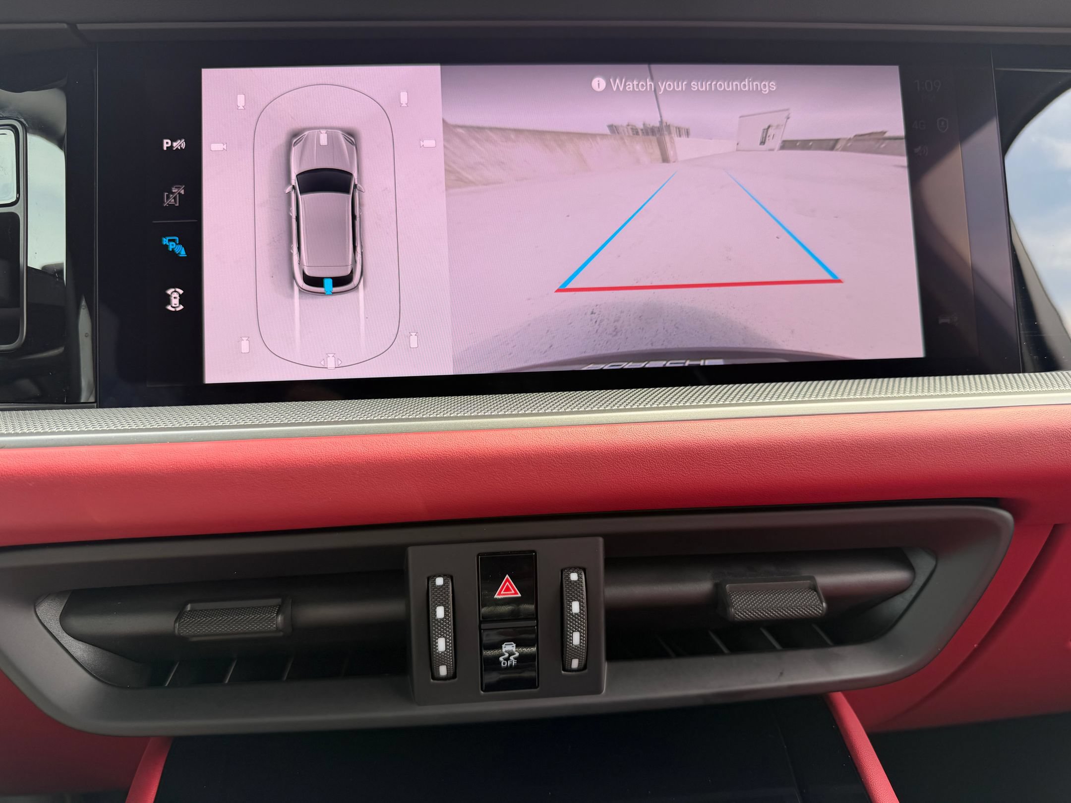 Certified 2026 Porsche Cayenne AWD/4WD image 18