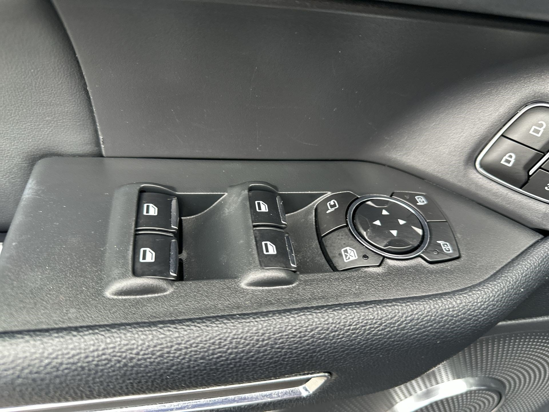 Used 2024 Ford Expedition Max XLT AWD/4WD image 15