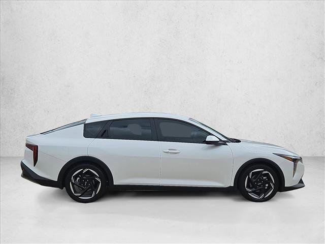 Used 2025 Kia K4 EX FWD image 4