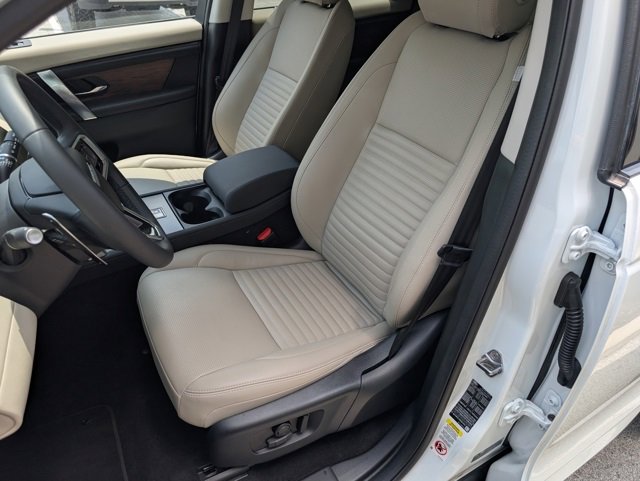 Certified 2025 Land Rover Discovery Sport S image 5