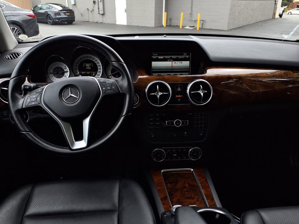 Used 2013 Mercedes-Benz GLK 350 2WD image 18