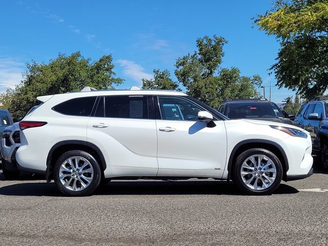 Used 2023 Toyota Highlander Limited AWD/4WD image 5