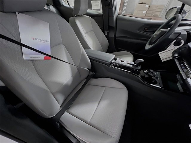 New 2026 Toyota Prius LE image 28
