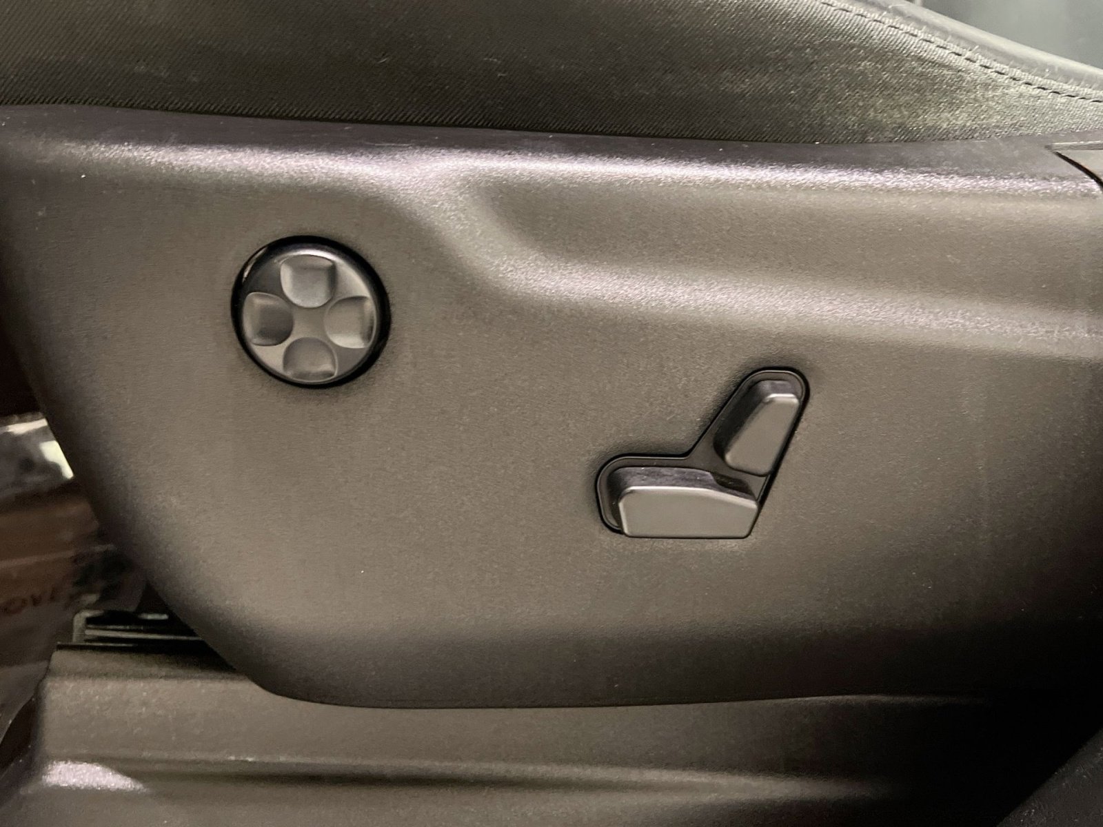 Used 2018 Dodge Durango GT w/ Premium Group image 23