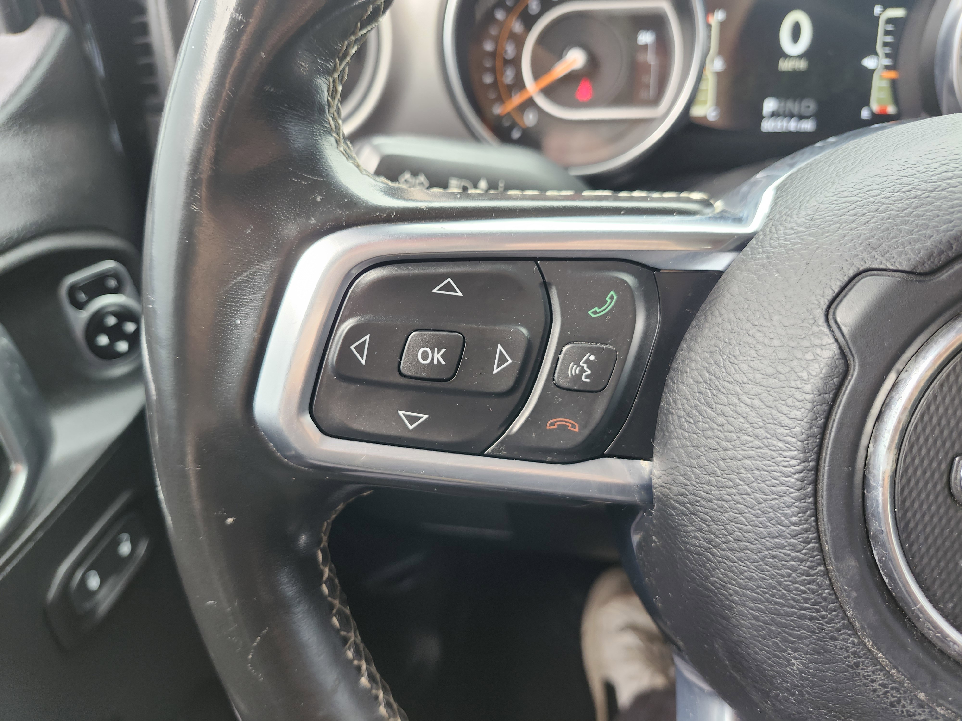 Used 2020 Jeep Gladiator Sport w/ Quick Order Package 24S AWD/4WD image 34