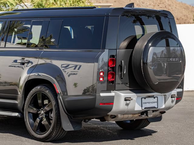 Certified 2023 Land Rover Defender 130 SE AWD/4WD image 10