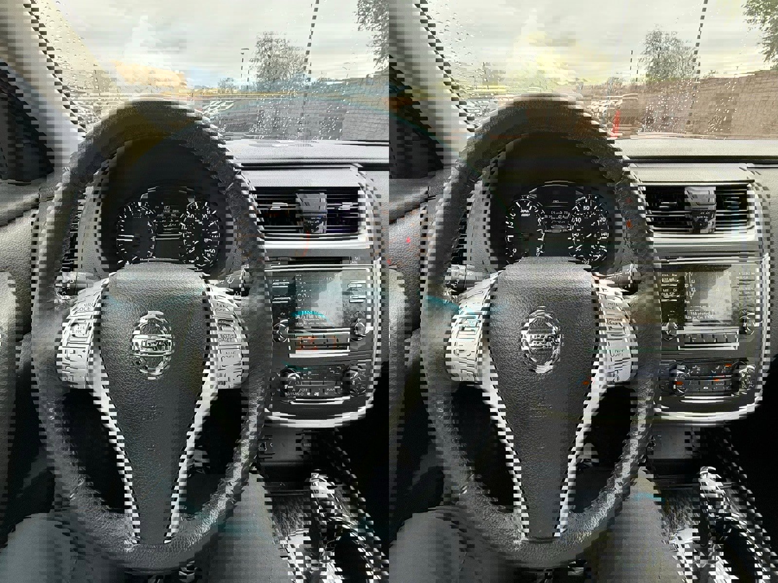 Used 2017 Nissan Altima 2.5 SL w/ Moonroof Package image 21