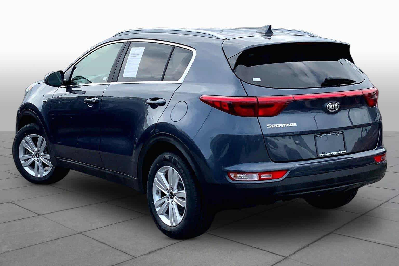 Used 2019 Kia Sportage LX w/ LX Popular Package AWD/4WD image 12