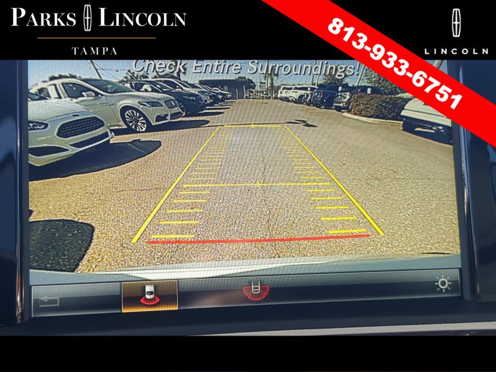 Used 2020 Mercedes-Benz SLC 300 image 22
