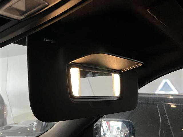 Certified 2024 Cadillac Escalade Premium Luxury image 35