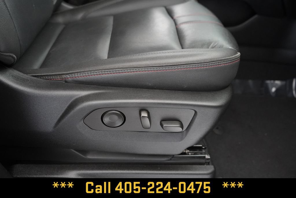 Used 2022 Chevrolet Suburban RST w/ Sport Performance Package AWD/4WD image 20