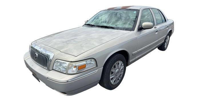 Used 2007 Mercury Grand Marquis GS RWD image 1