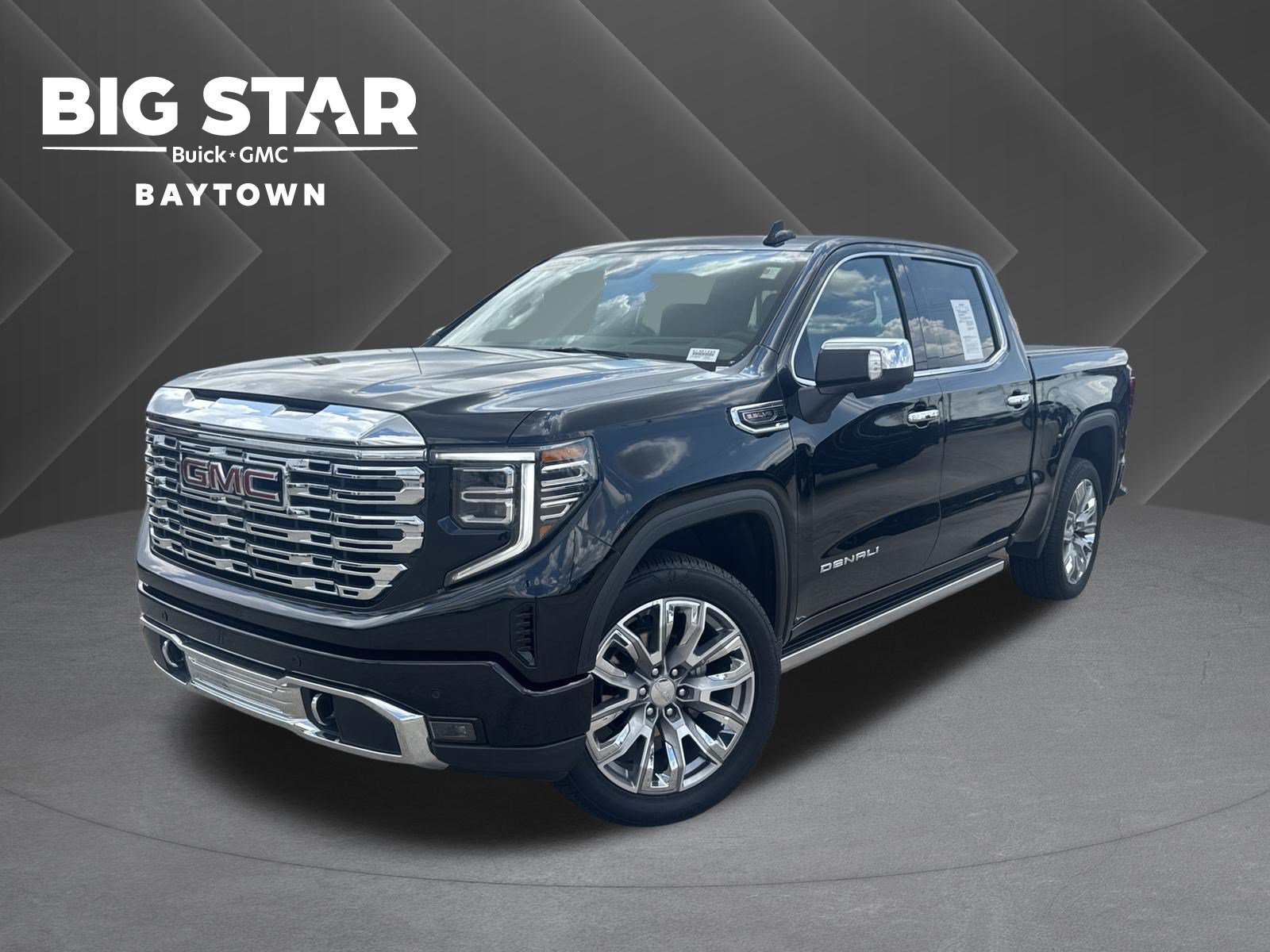 Used 2026 GMC Sierra 1500 Denali w/ Denali Reserve Package AWD/4WD video 1