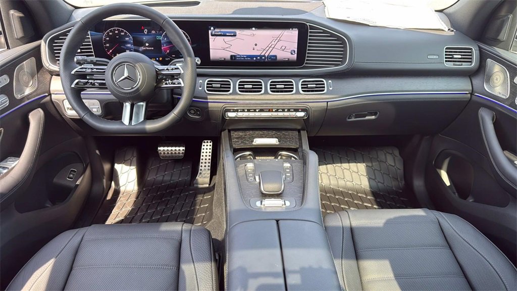 New 2025 Mercedes-Benz GLS 580 GLS  580 image 25