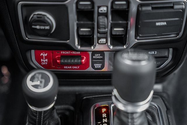 New 2025 Jeep Wrangler Unlimited Rubicon 392 image 37