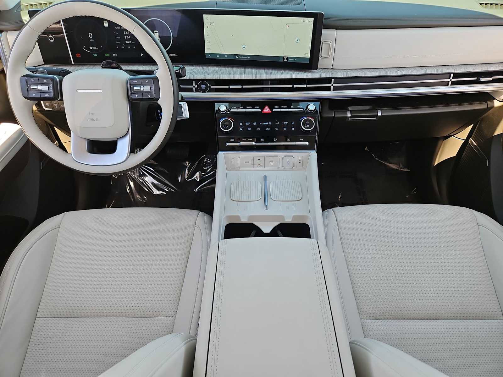 Certified 2025 Hyundai Santa Fe Calligraphy image 15