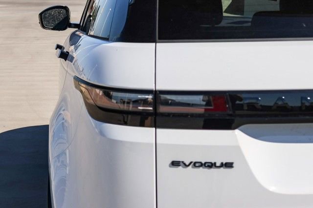 New 2026 Land Rover Range Rover Evoque S image 7