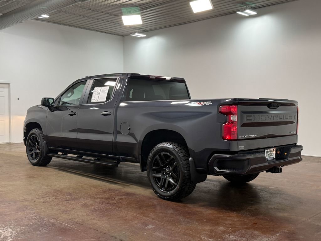 Used 2023 Chevrolet Silverado 1500 Custom image 5