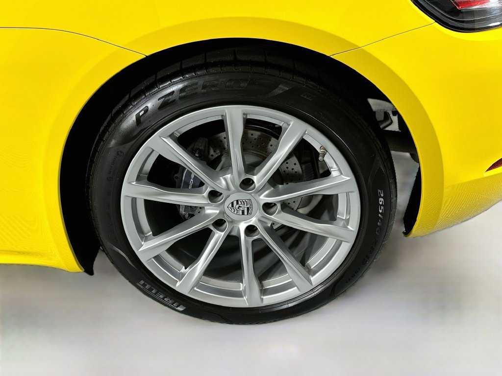 Used 2018 Porsche 718 Boxster RWD image 29