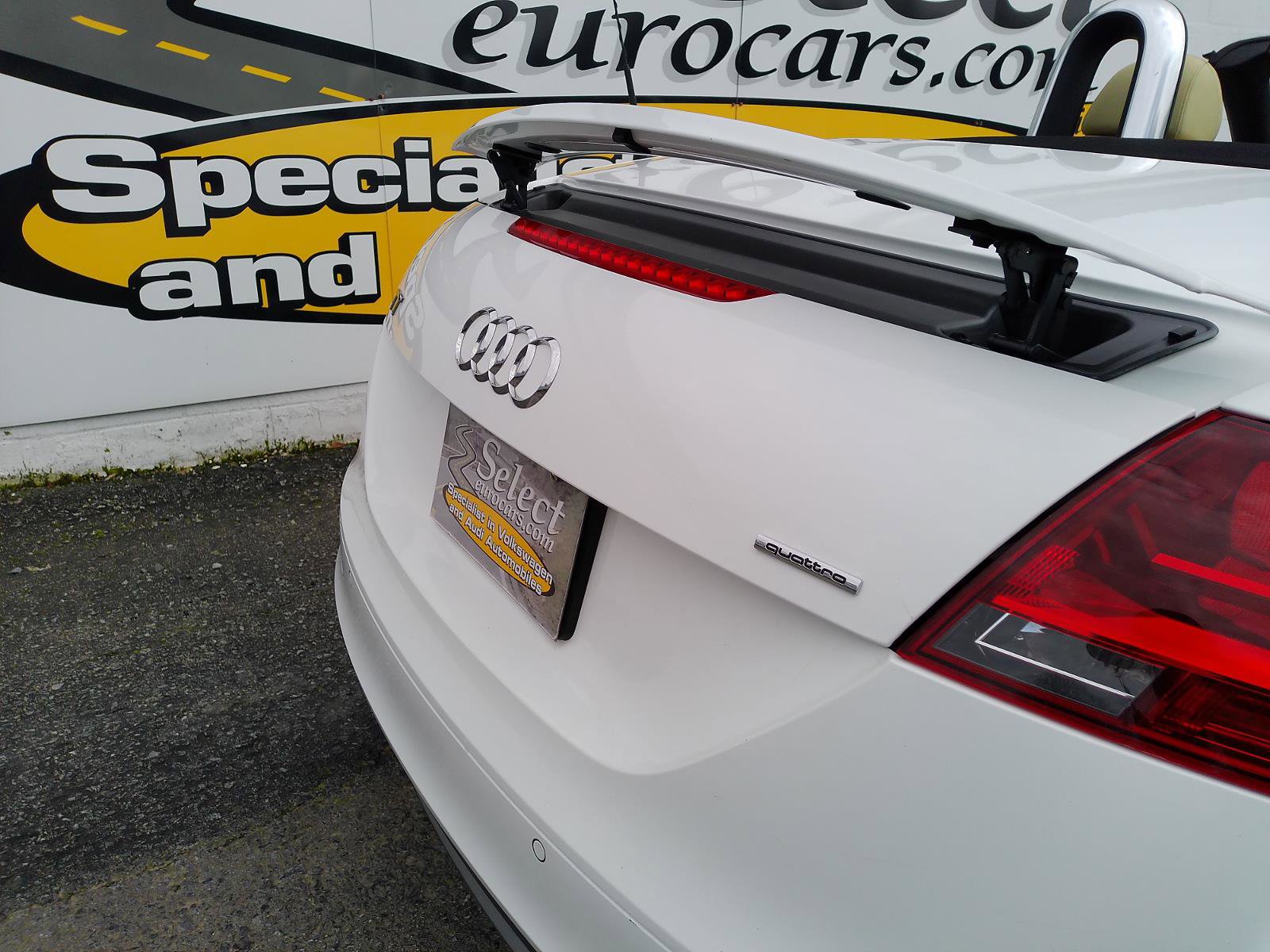 Used 2015 Audi TT 2.0T w/ Fine Nappa Leather Package image 6