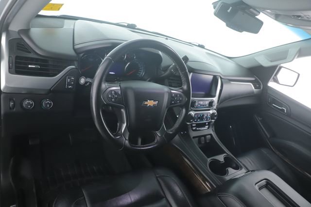Used 2018 Chevrolet Suburban LT AWD/4WD image 17