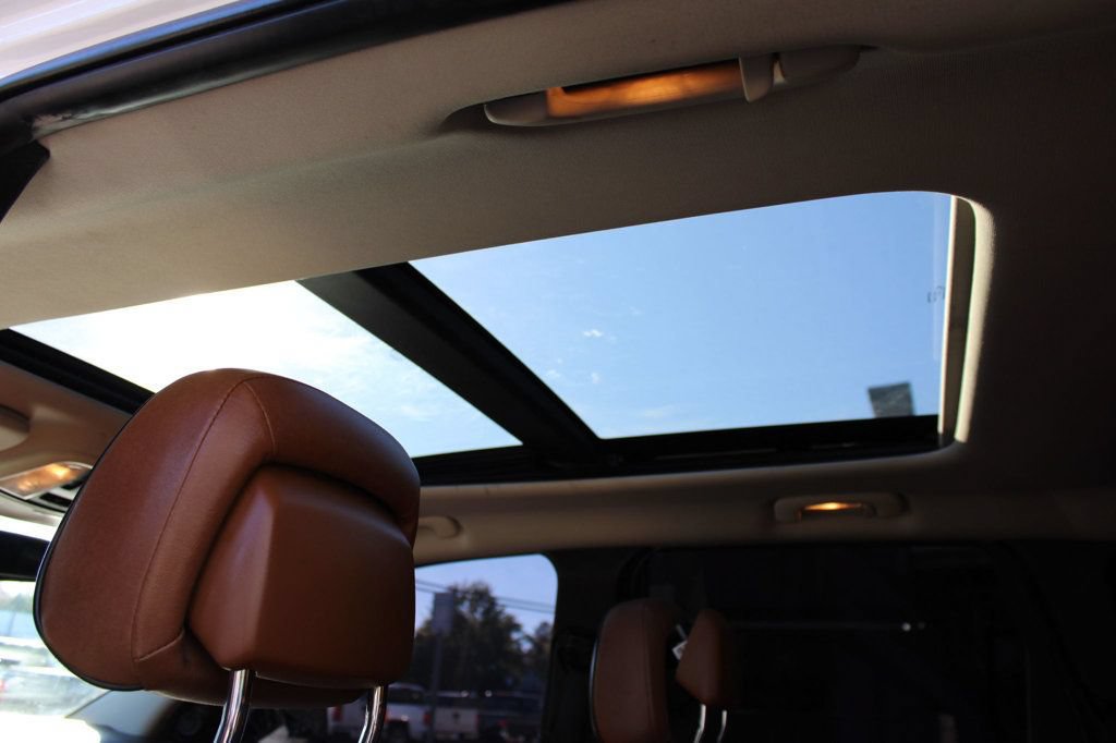 Used 2013 Jeep Grand Cherokee Overland RWD image 29