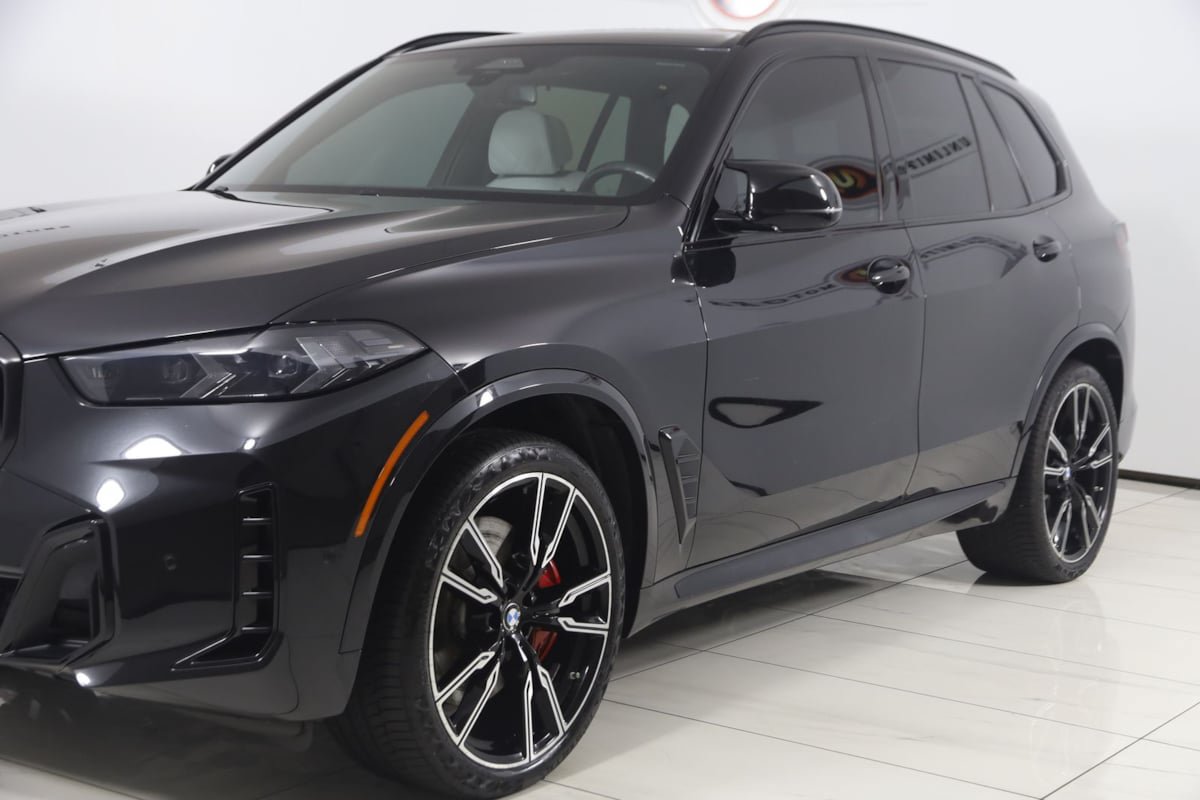Used 2024 BMW X5 M60i w/ Executive Package AWD/4WD image 57