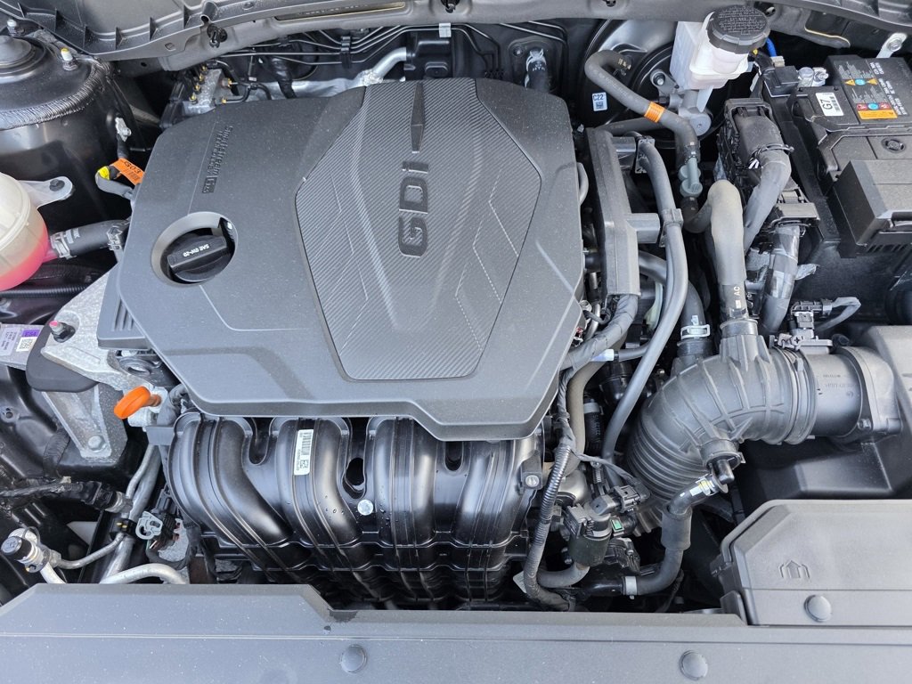 Used 2023 Hyundai Tucson Limited w/ Winter Package image 10