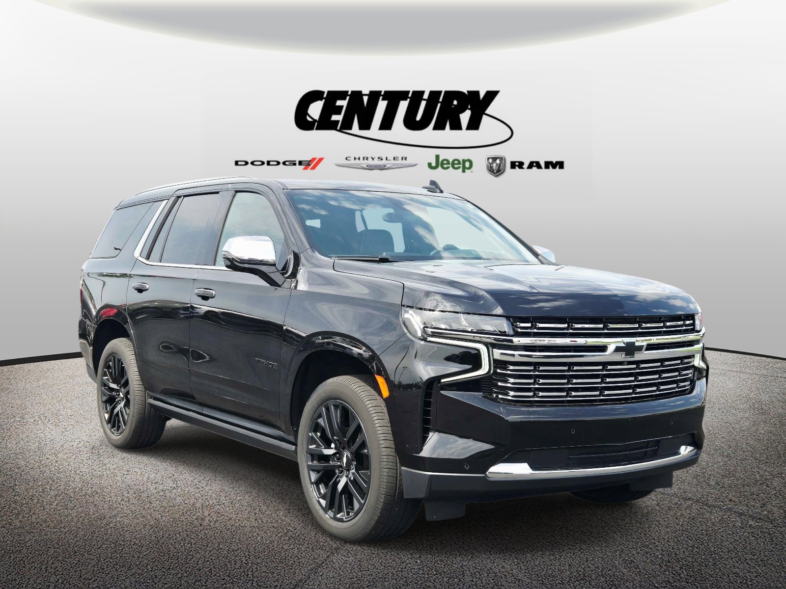 Used 2023 Chevrolet Tahoe Premier w/ Premium Package 2