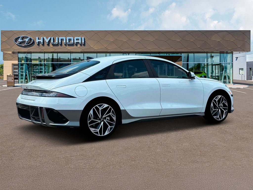 New 2025 Hyundai Ioniq 6 SEL image 8