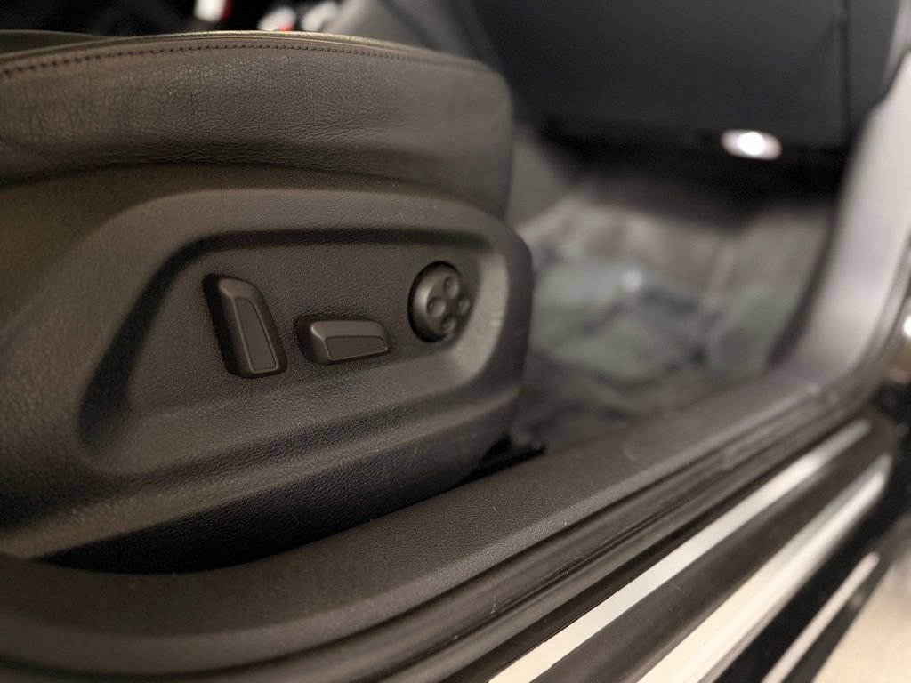 Used 2015 Audi Q3 2.0T Prestige w/ Prestige Package AWD/4WD image 56