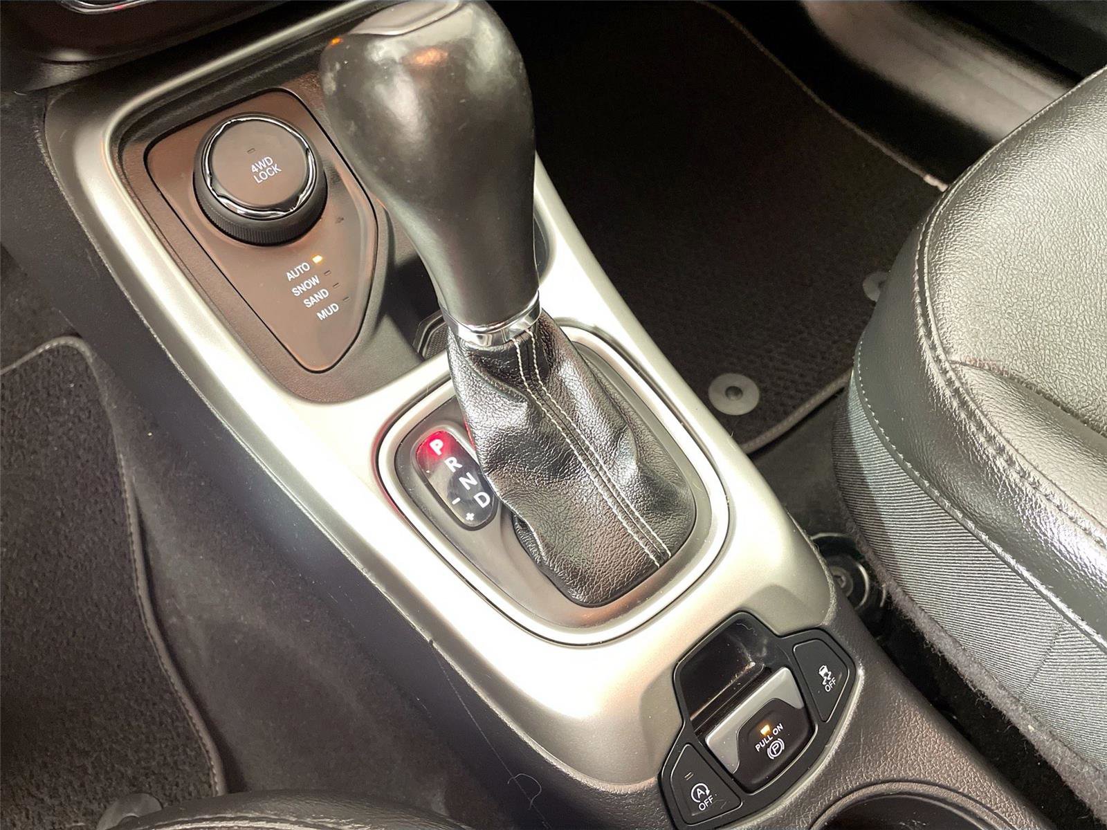 Used 2021 Jeep Compass Latitude image 15