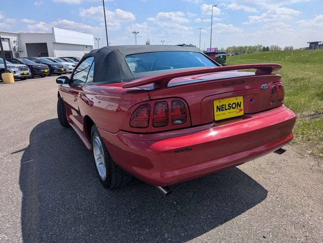 Used 1998 Ford Mustang GT RWD image 3