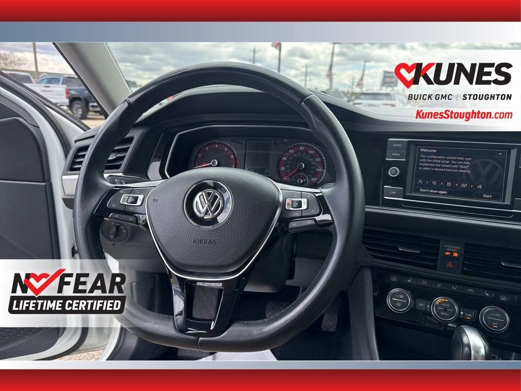 Used 2019 Volkswagen Jetta SE FWD image 43