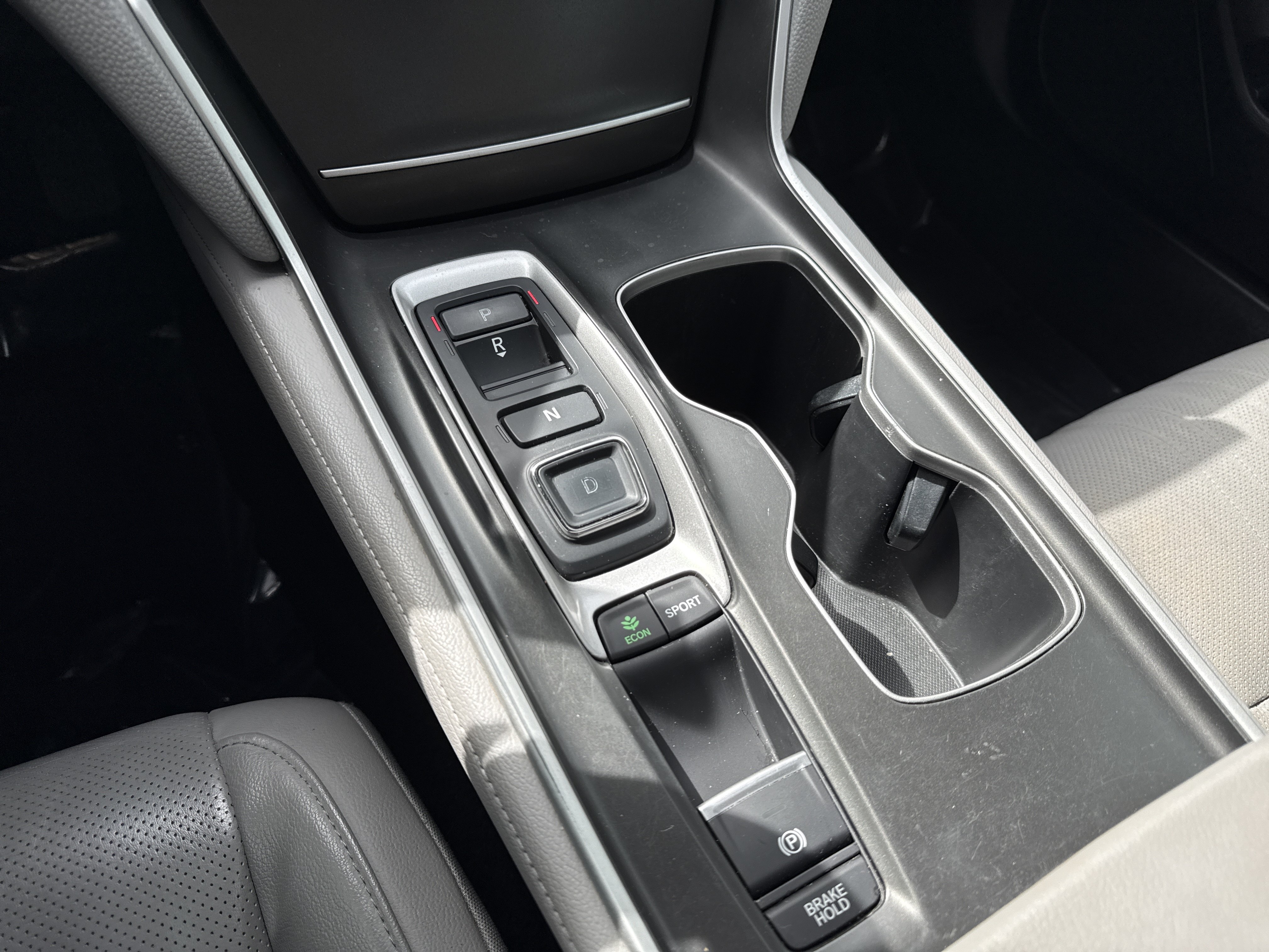 Used 2018 Honda Accord EX-L image 22
