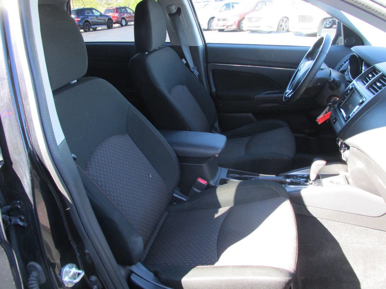 Used 2018 Mitsubishi Outlander Sport ES image 21