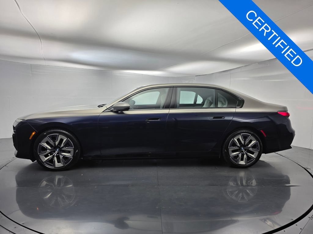 Used 2023 BMW i7 xDrive60 AWD/4WD image 7