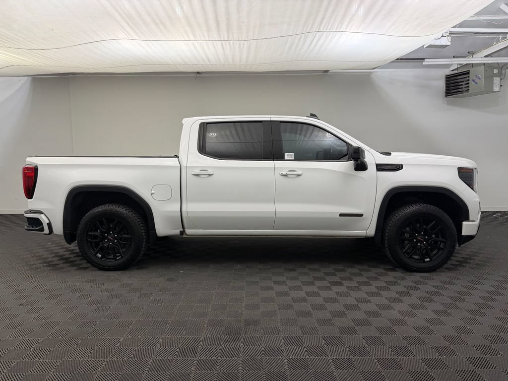 Used 2022 GMC Sierra 1500 Elevation AWD/4WD image 8