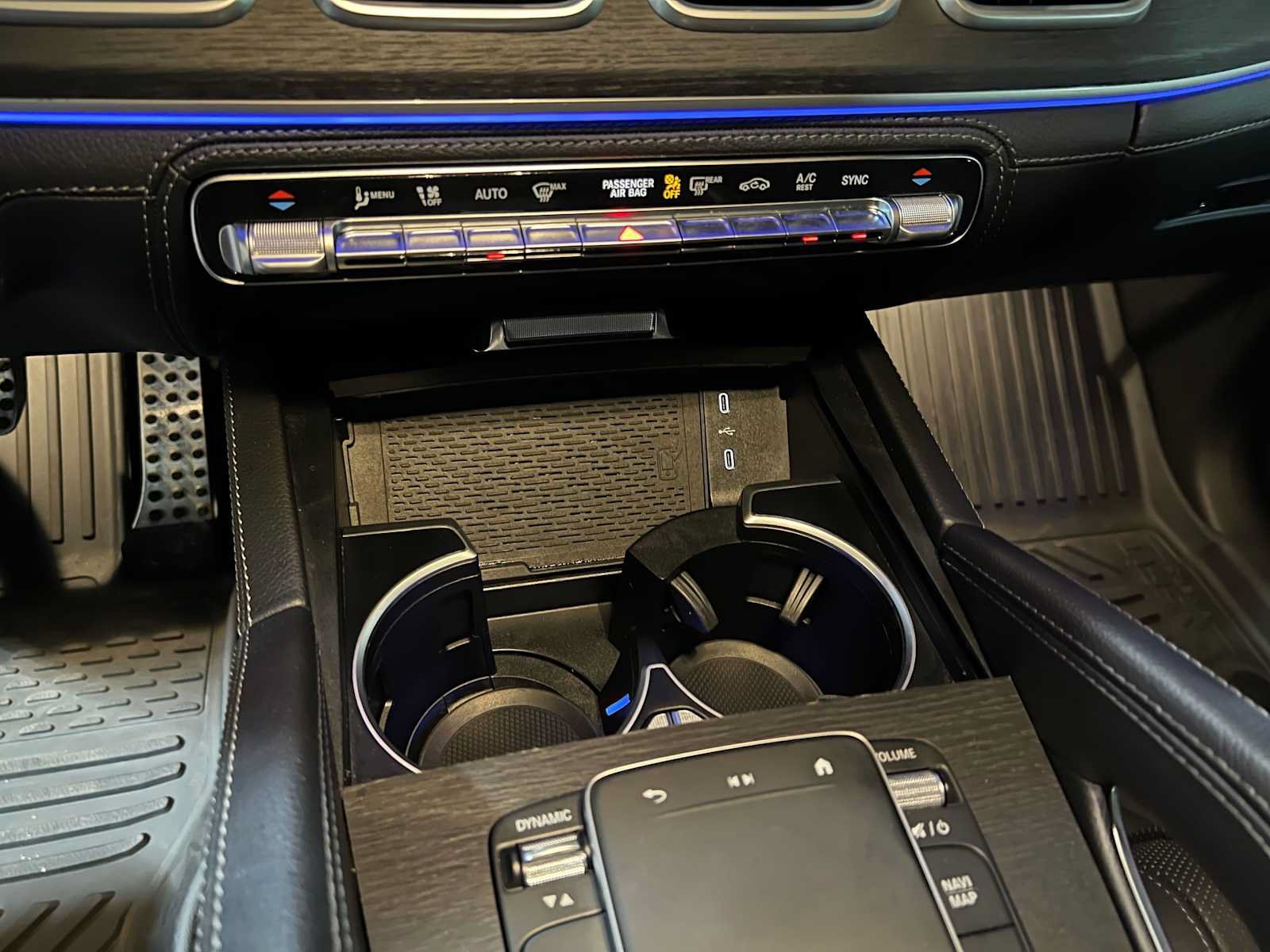 Certified 2025 Mercedes-Benz GLS 450 4MATIC image 37