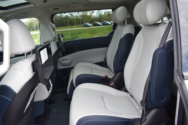 New 2026 Kia Carnival SX Prestige FWD image 22