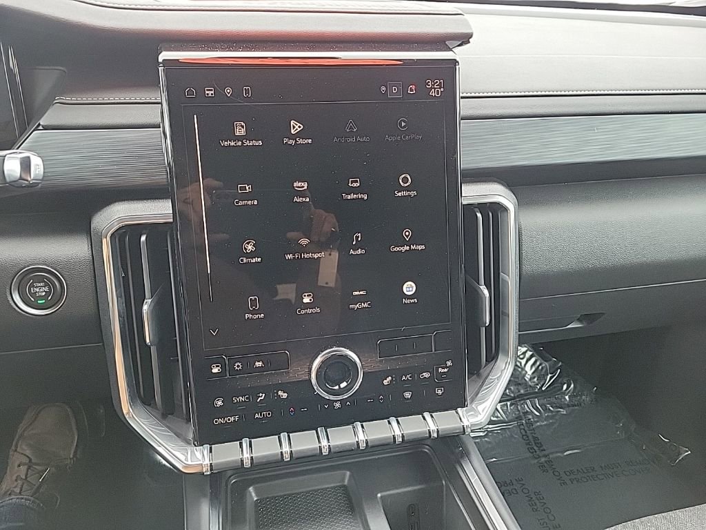 Used 2025 GMC Acadia Elevation image 10