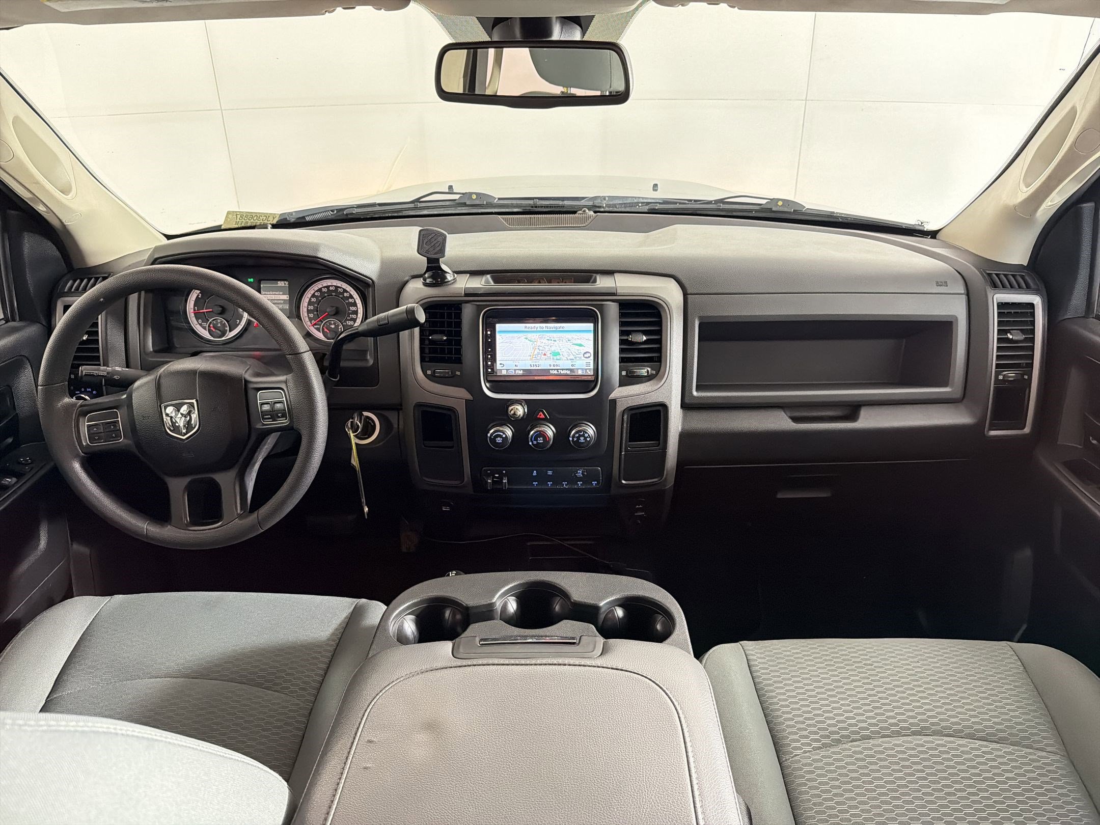 Used 2018 RAM 2500 Tradesman w/ Chrome Appearance Group AWD/4WD image 15