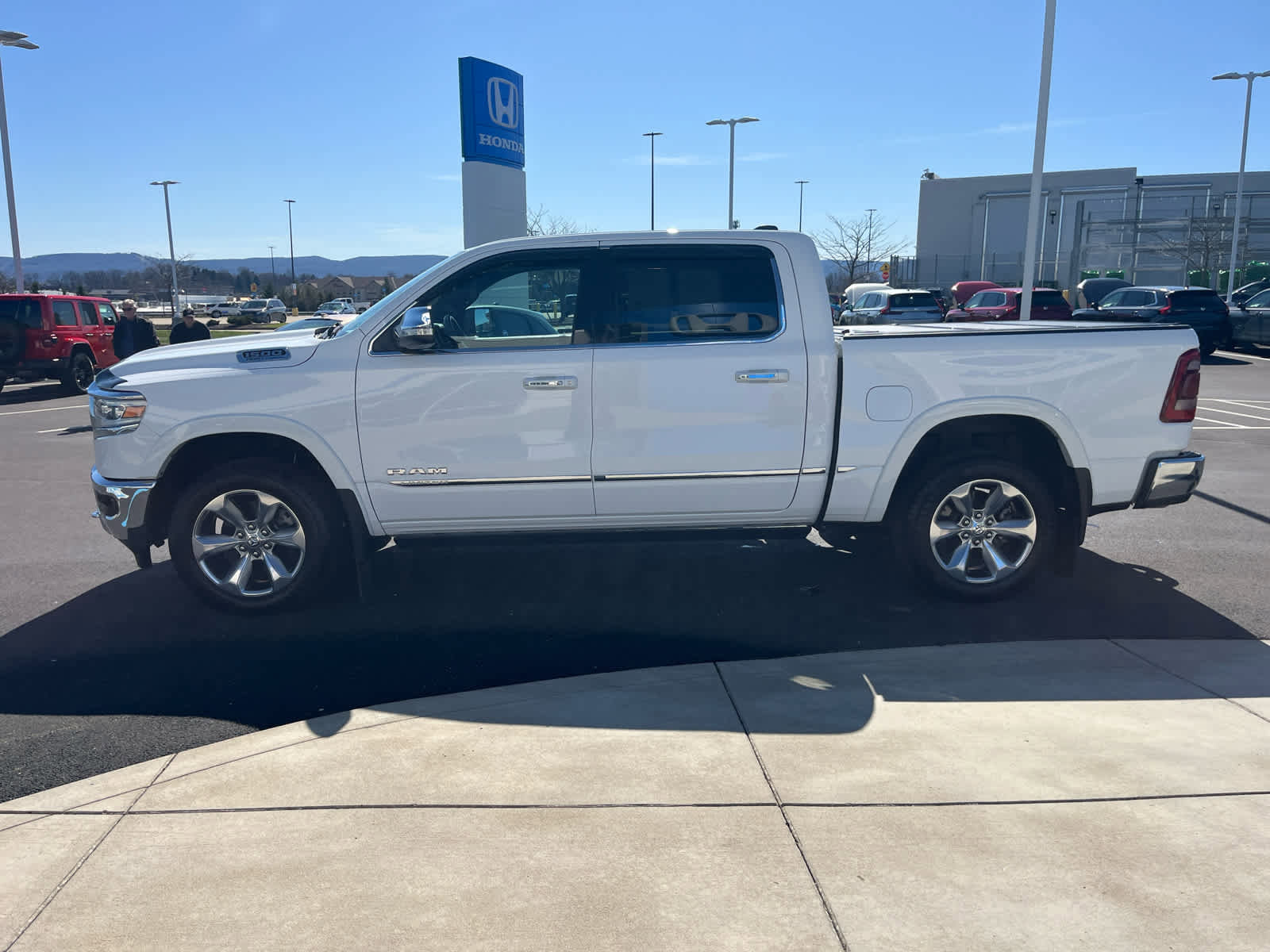 Used 2021 RAM 1500 Limited AWD/4WD image 11