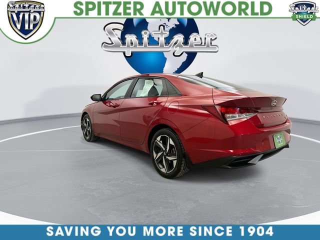 Used 2023 Hyundai Elantra SEL w/ Convenience Package FWD image 9